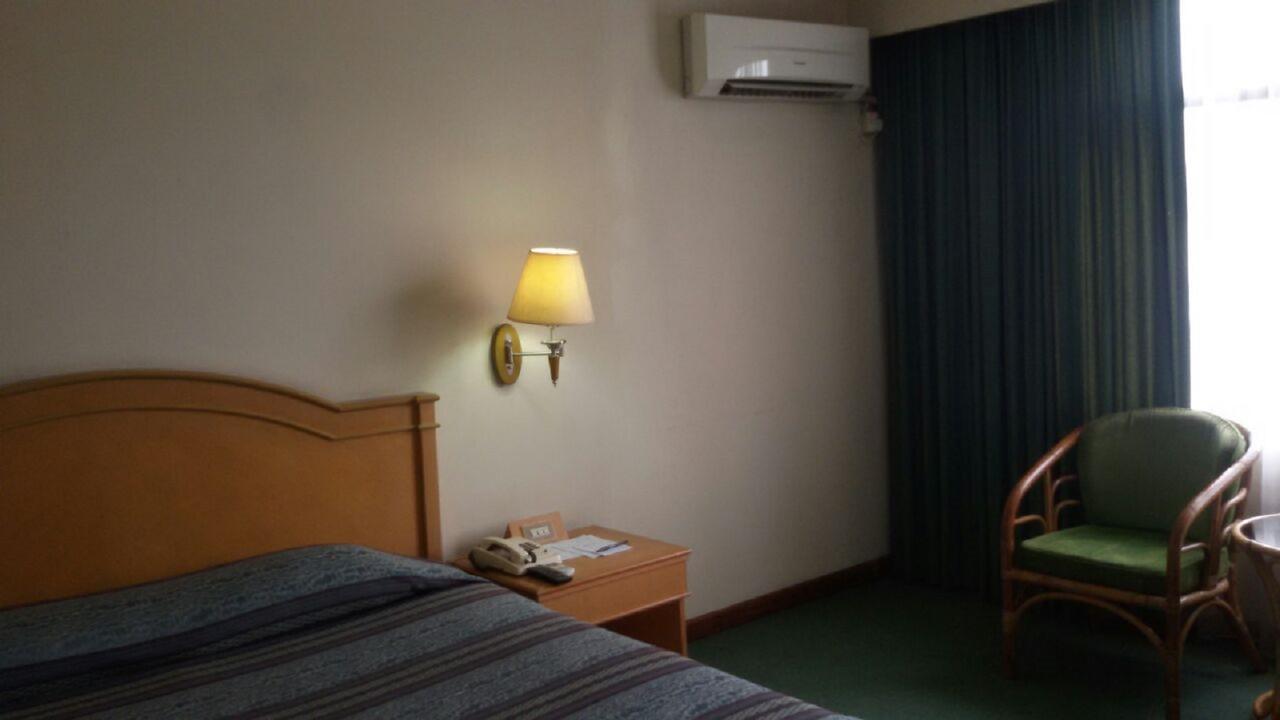 Hotel Sandjaja Palembang Eksteriør billede