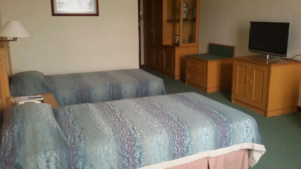 Hotel Sandjaja Palembang Eksteriør billede